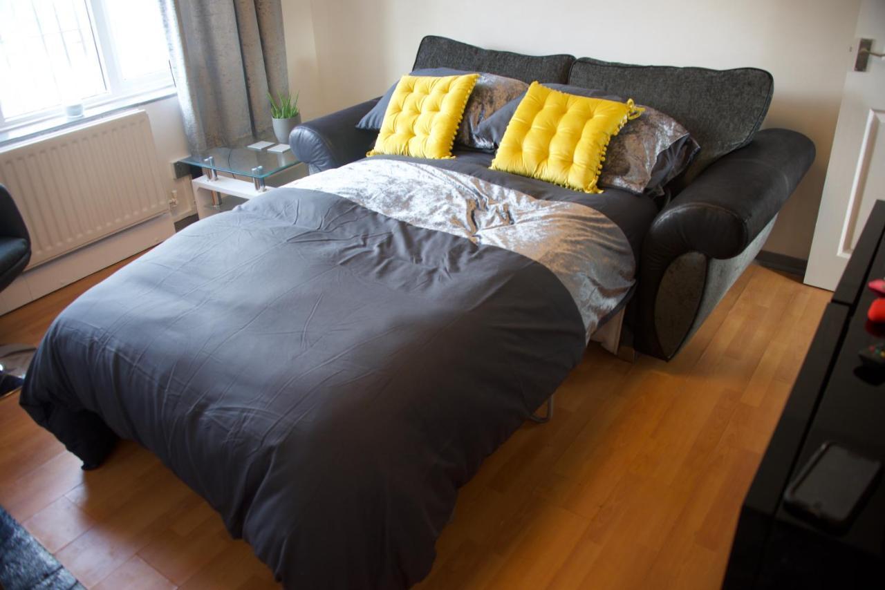 Budget Canterbury Apartment Bagian luar foto